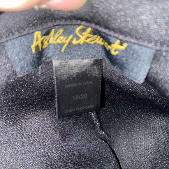 Ashley Stewart Plus Size Black Motorcycle Jacket - Picture 8 of 8